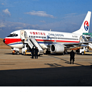 普宁机场货运航空快运业稳步发展的原因是什么？